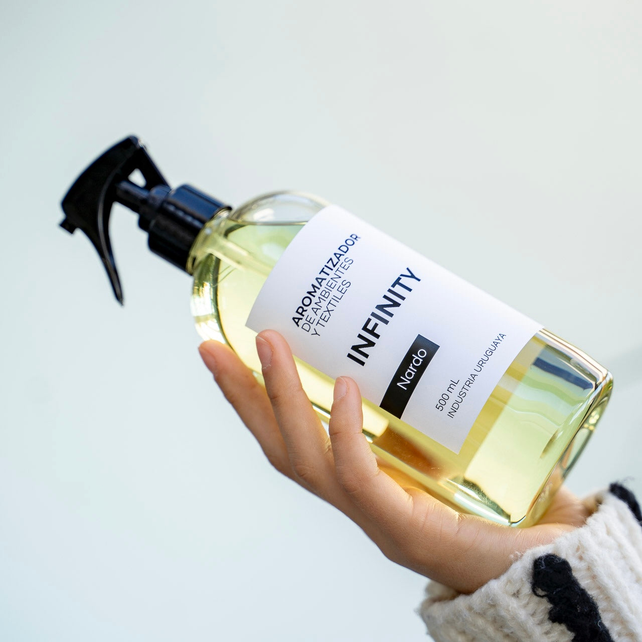 Aromatizador Ambientes y Textiles 500 mL — Cala verde